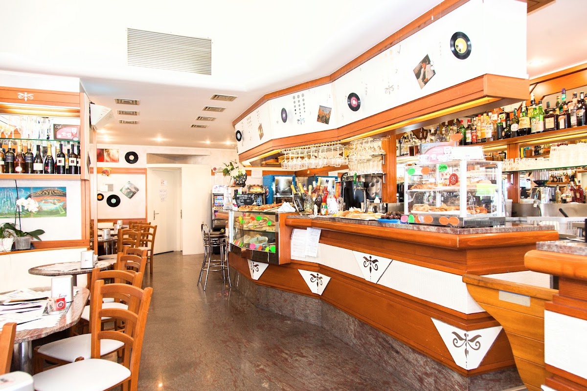 Bar Caffè Retrò — foto 1